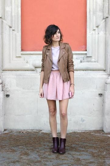 pink mini skirt to draw pastel color outfit