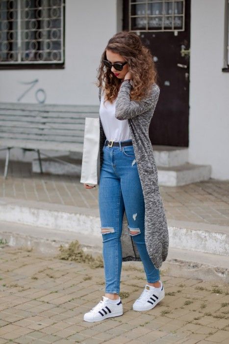 simple in long cardigan and jeans