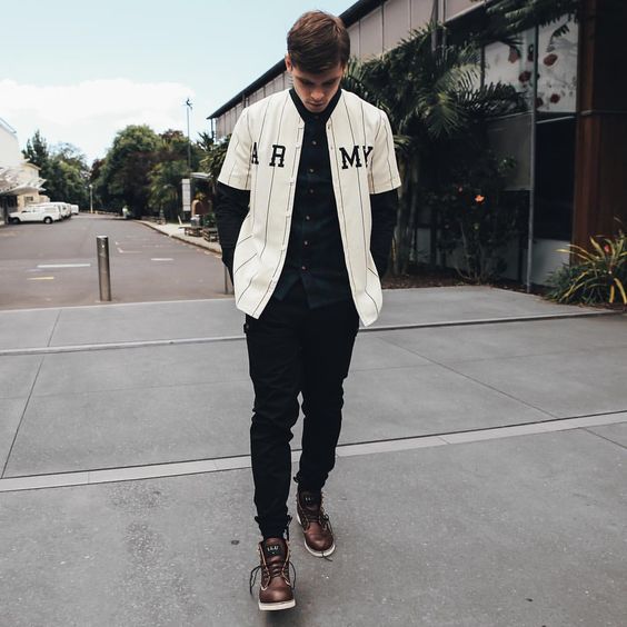 cool college outfit style in baseball jersey