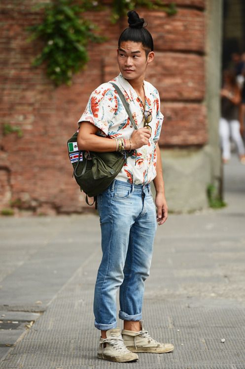 tropical shirt for spring college outfit style