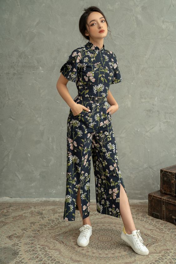 Modern Cheongsam For new years outfit style