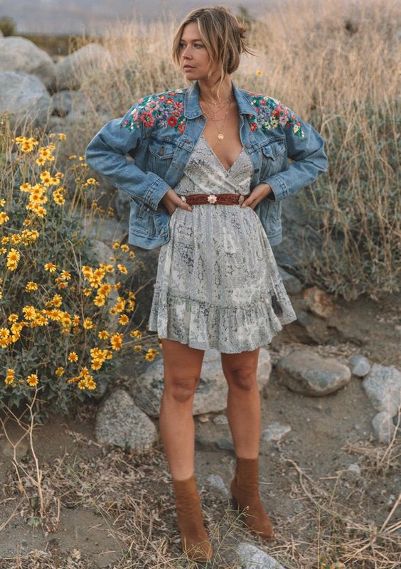 shabby grey mini dress for countryside style