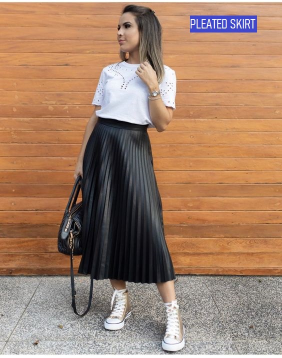 Mix your t-shirt with Pleated Skirt for Chic Outfits