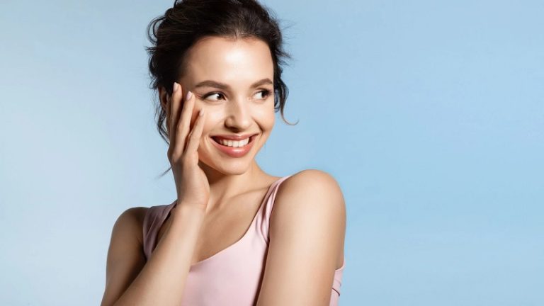 Things That Women with Flawless Skin Always Do