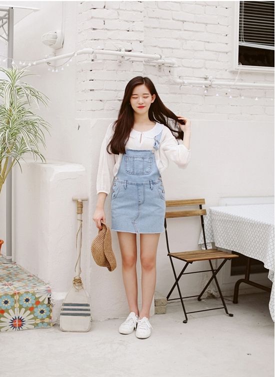 Cute Styling with Denim Jumpsuit