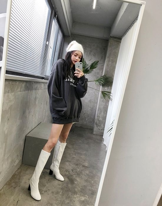 Bring Out Oversized Hoodie with Knee High Boots 
